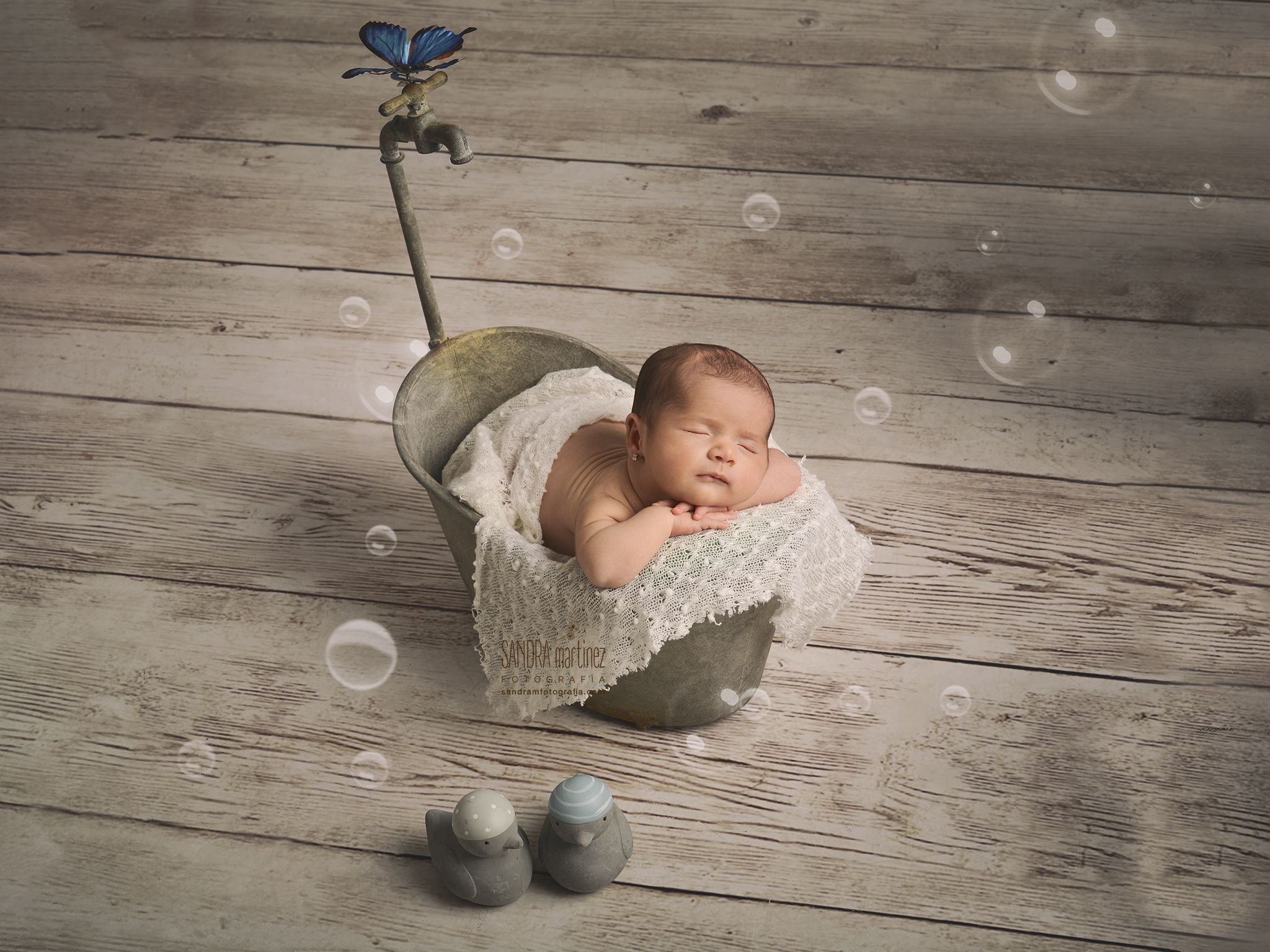 19-sesionesnewborn.fotosreciennacido-fotograforipollet-fotografobarcelona-alma