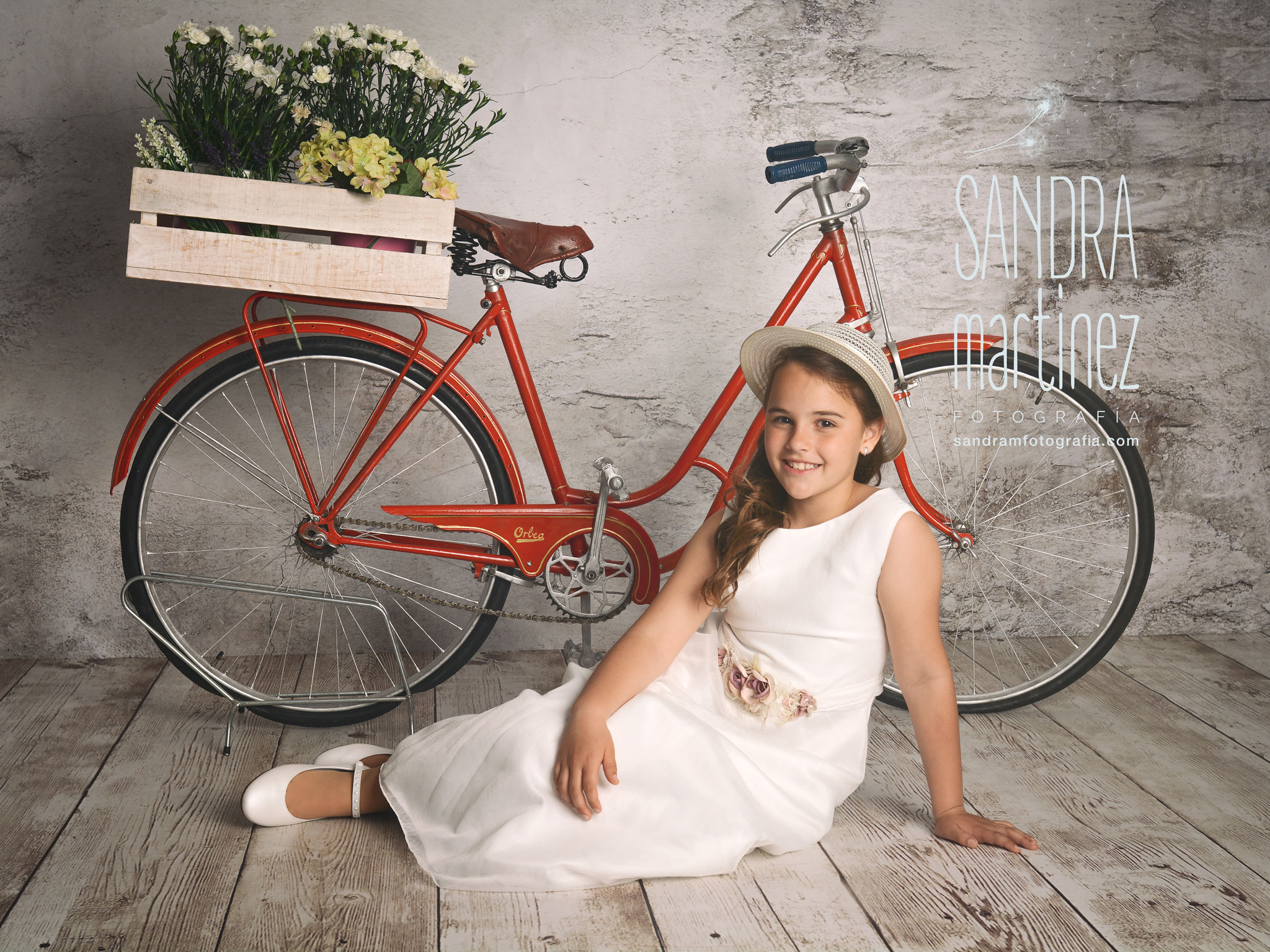 sesionfotografica-comunion2019-miprimeracomunion-fotograforipollet-fotografobarcelona-6